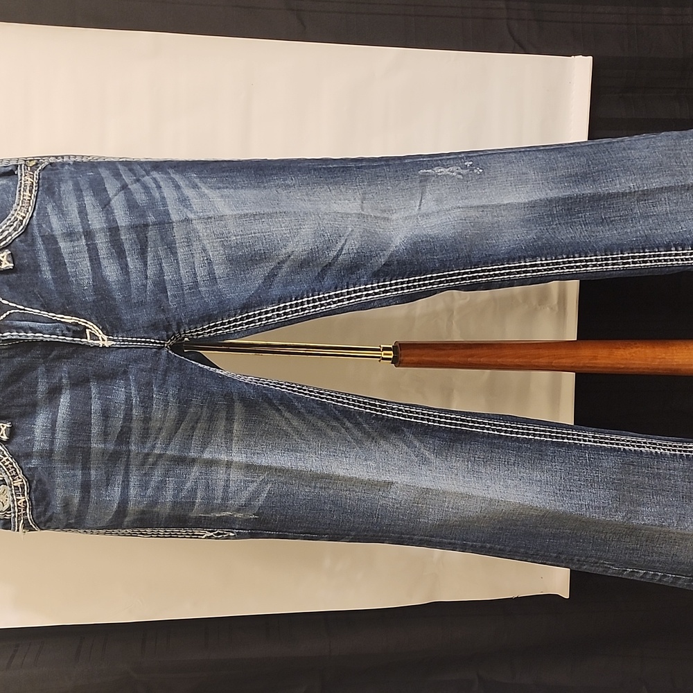 ROCK REVIVAL JEANS